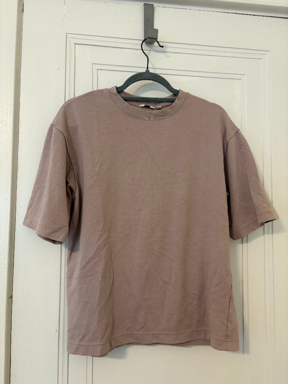 Men's Airism Uniqlo T shirt Pink Small